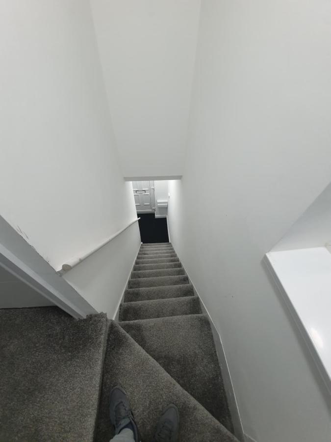 Beautiful Rooms Shaw St And Pine St Bury  Εξωτερικό φωτογραφία