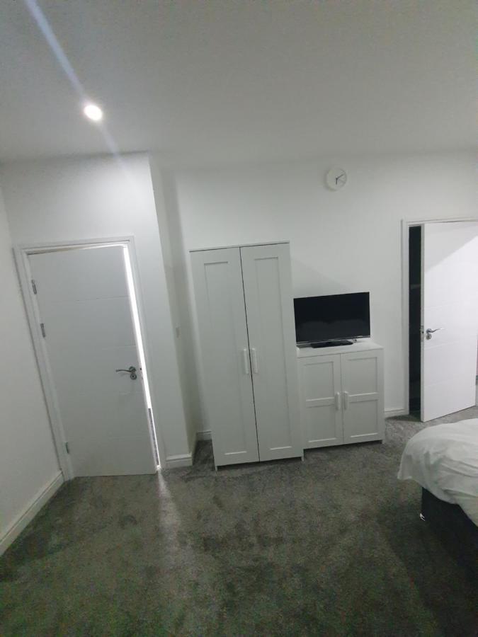 Beautiful Rooms Shaw St And Pine St Bury  Εξωτερικό φωτογραφία