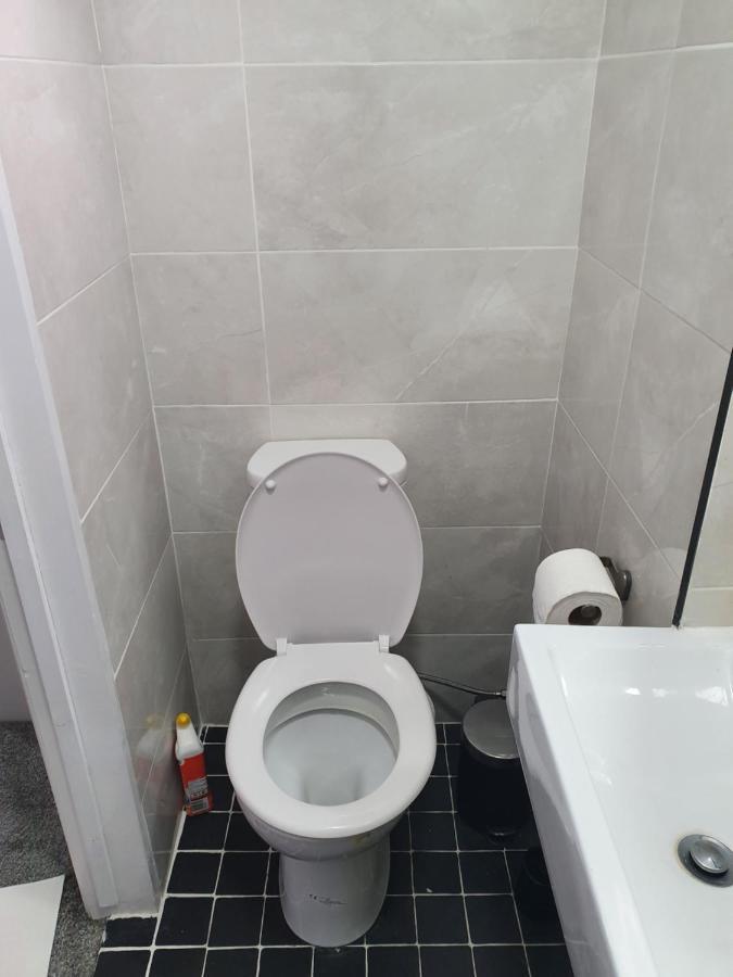 Beautiful Rooms Shaw St And Pine St Bury  Εξωτερικό φωτογραφία