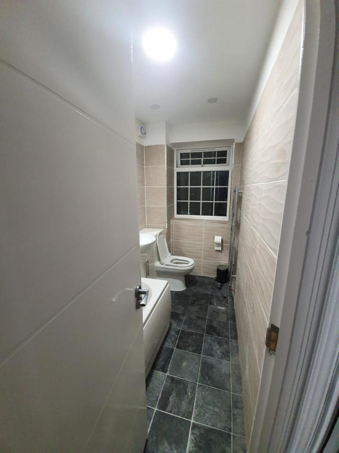 Beautiful Rooms Shaw St And Pine St Bury  Εξωτερικό φωτογραφία