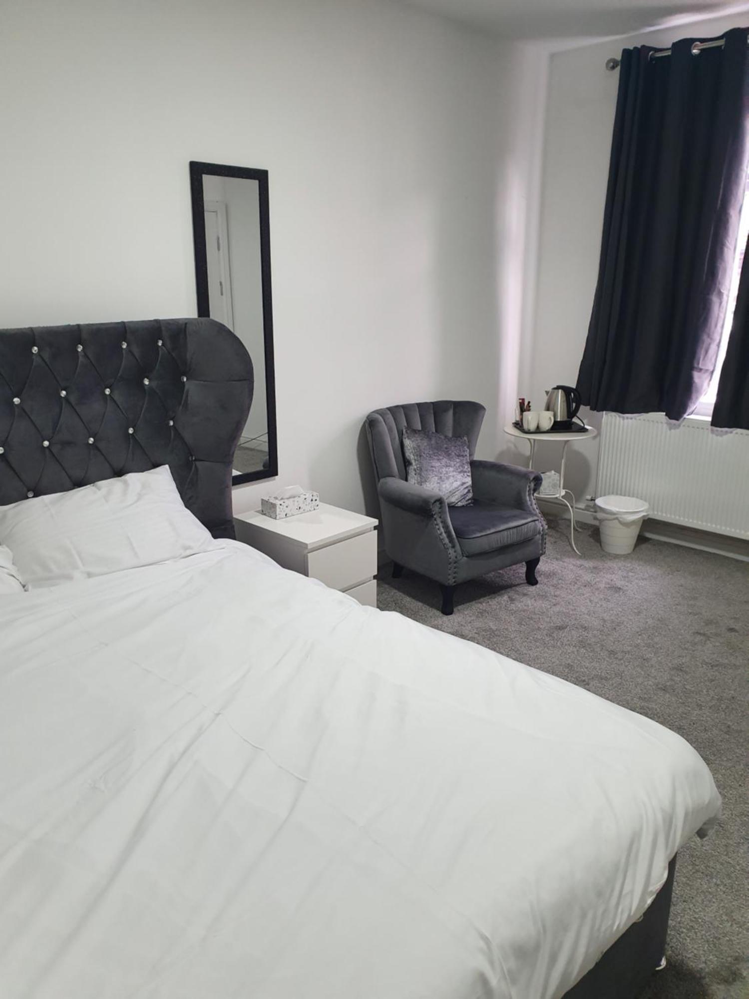 Beautiful Rooms Shaw St And Pine St Bury  Δωμάτιο φωτογραφία